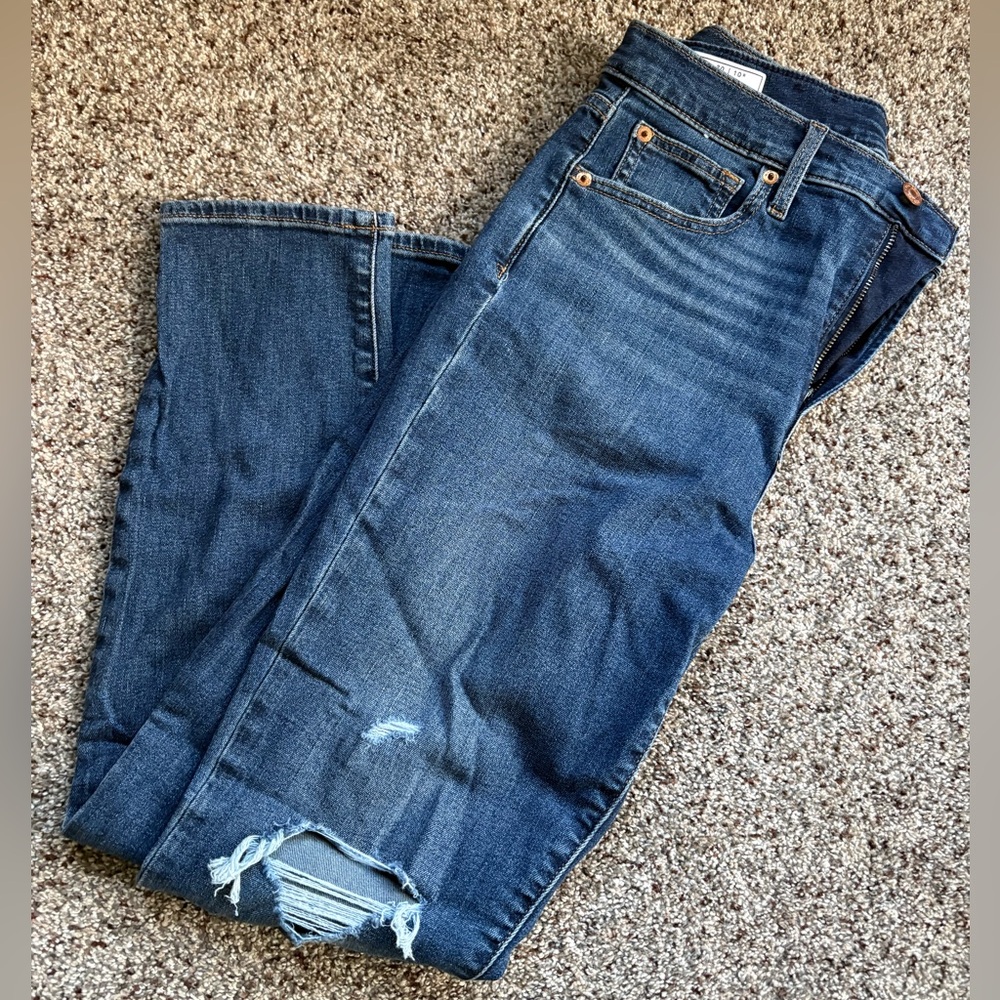 Gap Classic Blue Distressed Women Jeans